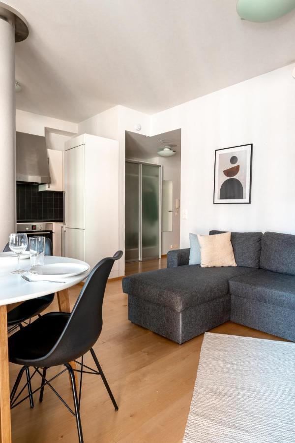 2Ndhomes Stylish 1Br Home With Balcony And Sauna In Kamppi Center Helsinki Extérieur photo